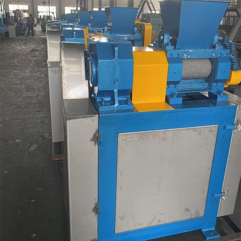 Double roller press granulation machine
