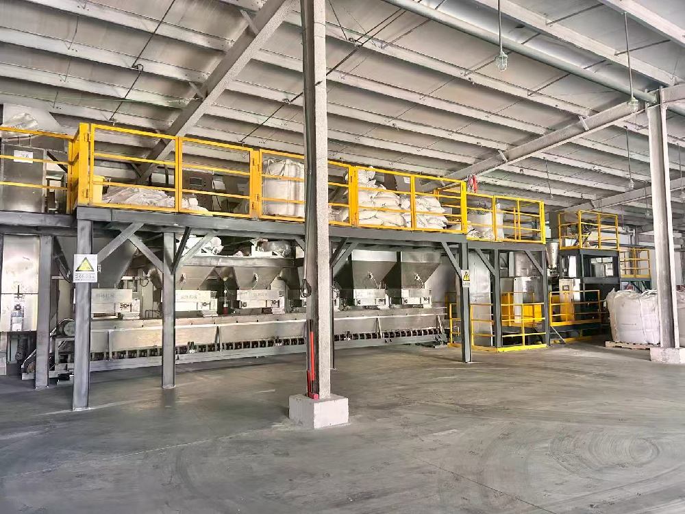 Water soluble fertilizer production line