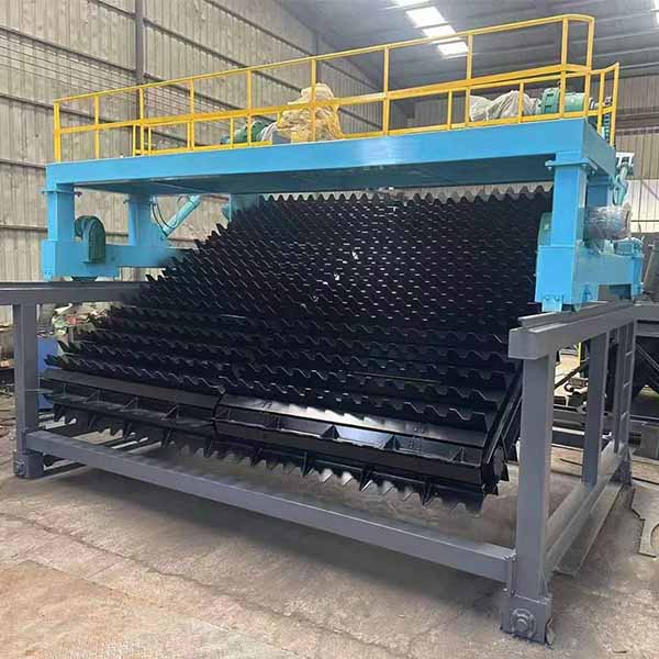 Chain plate compost turner machine