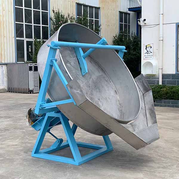 Pan granulator